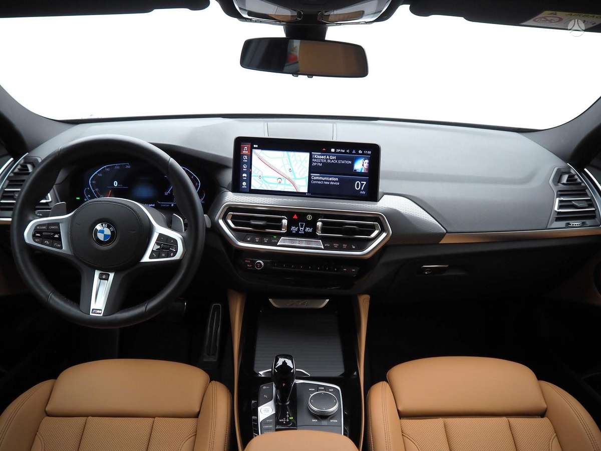 BMW X4, 2.0 l., off-road / crossover