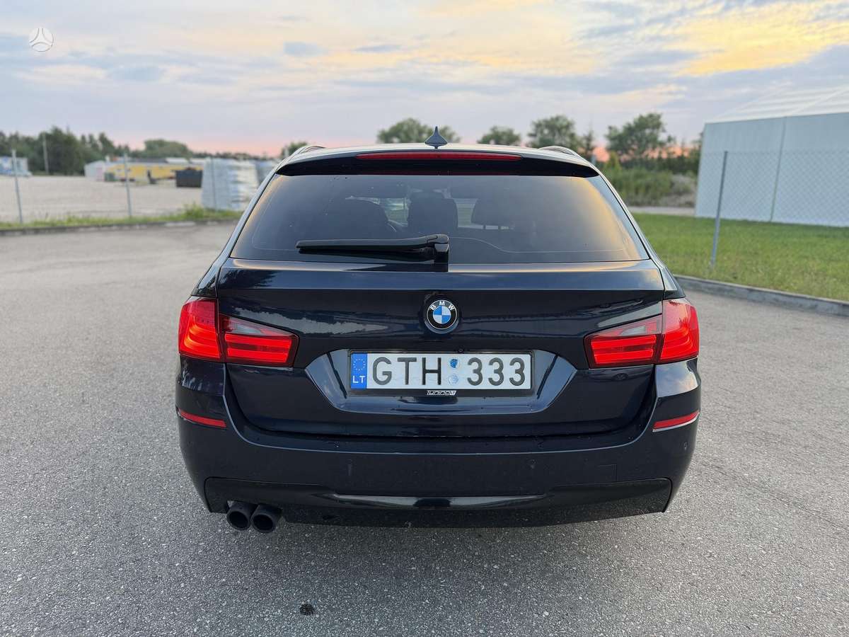 BMW 530, 3.0 l., wagon