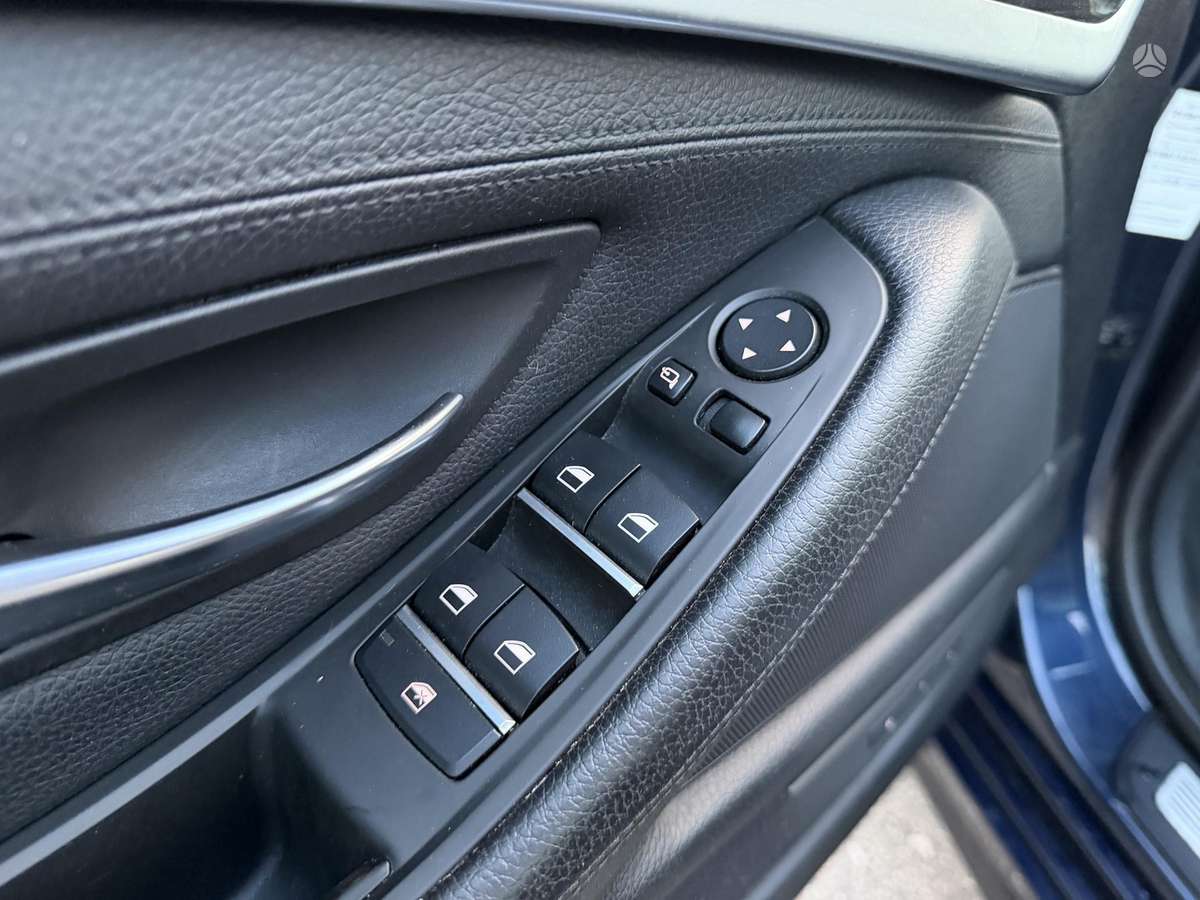 BMW 530, 3.0 l., wagon