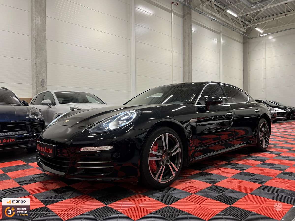 Porsche Panamera, 3.0 l., Хэтчбек