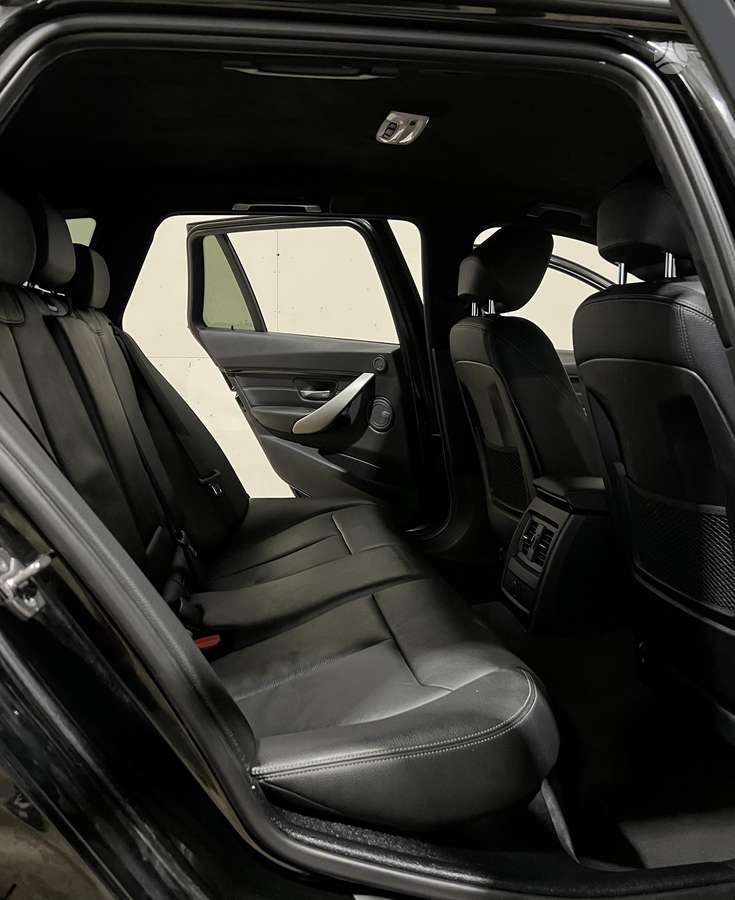 BMW 320, 2.0 l., wagon