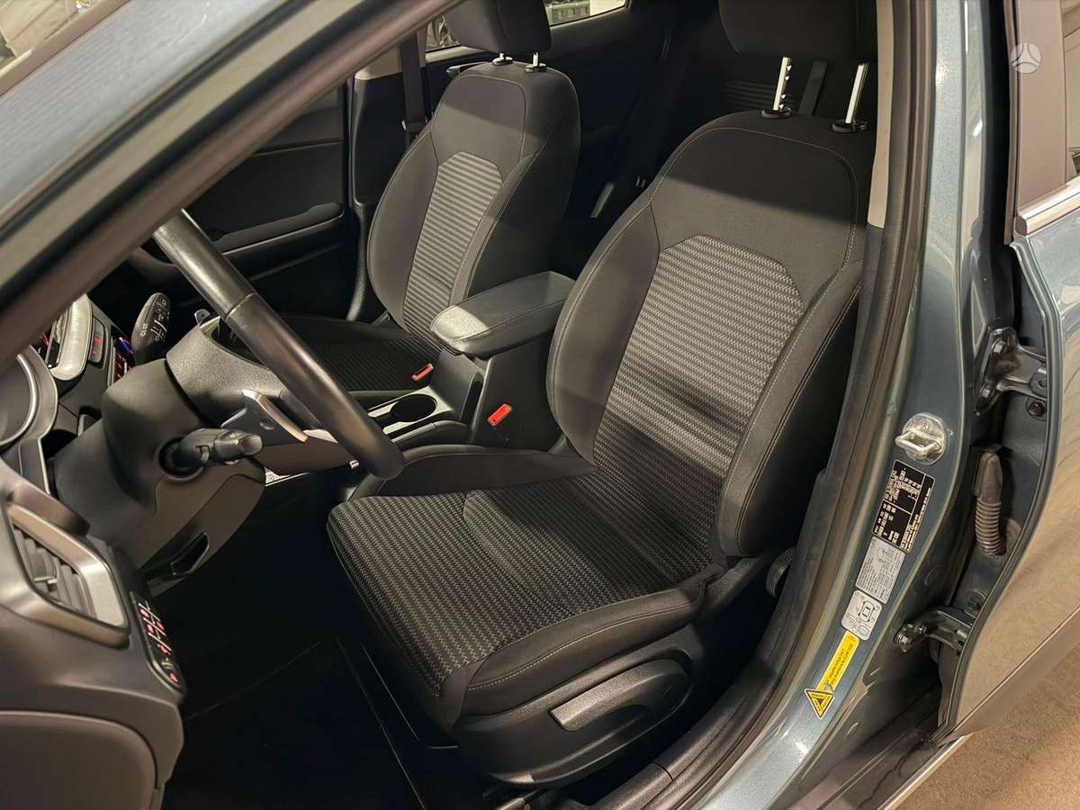 Kia XCeed, 1.6 l., Хэтчбек