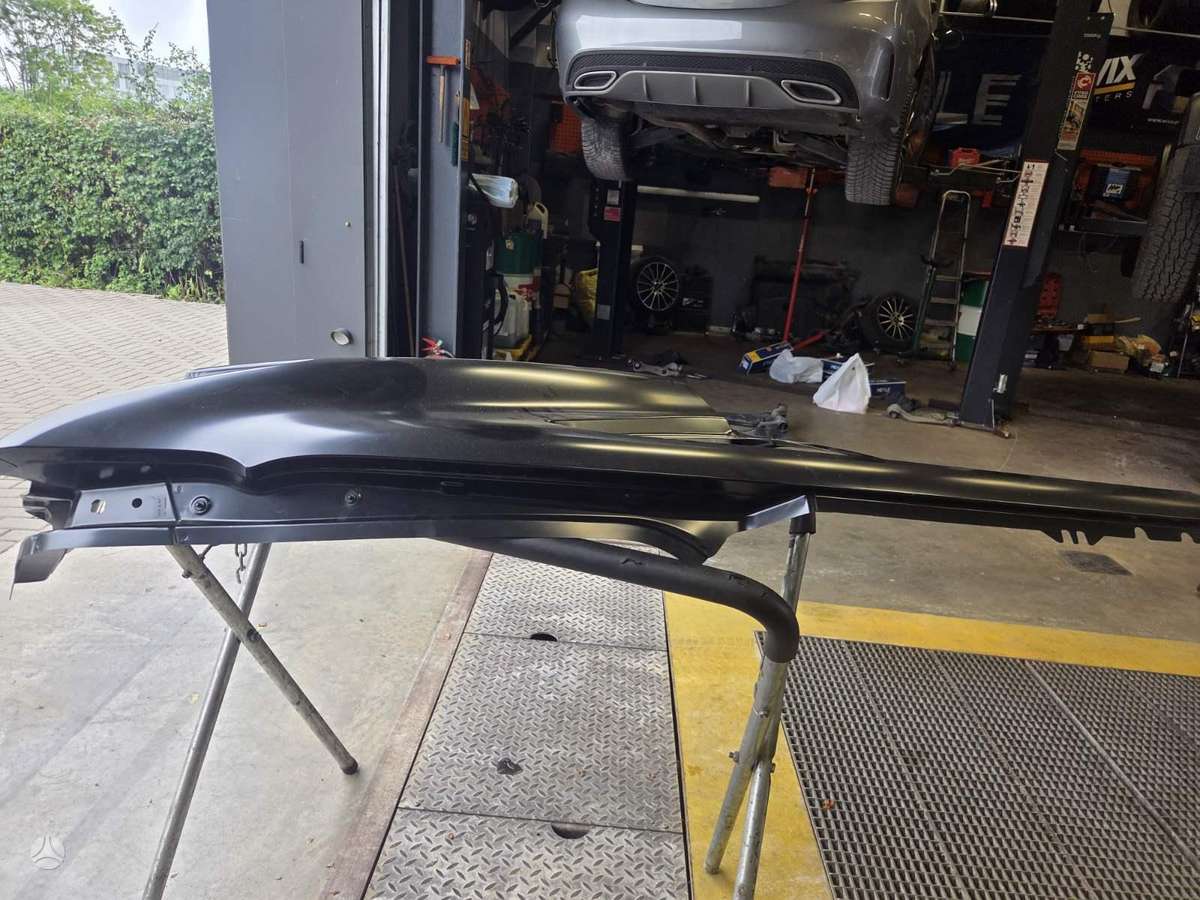 BMW i4, 41009626147, fenders
