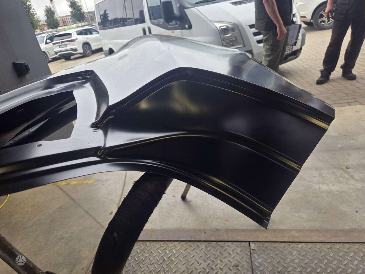 BMW i4, 41009626147, fenders