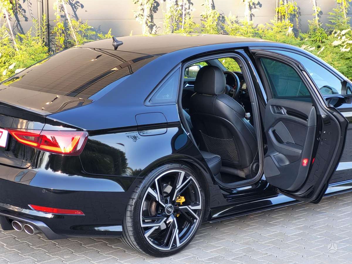 Audi A3, 2.0 l., Седан