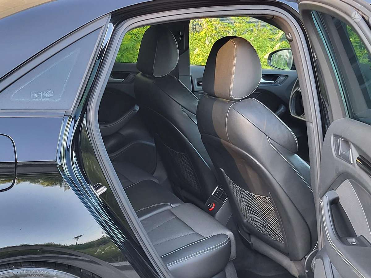 Audi A3, 2.0 l., Седан