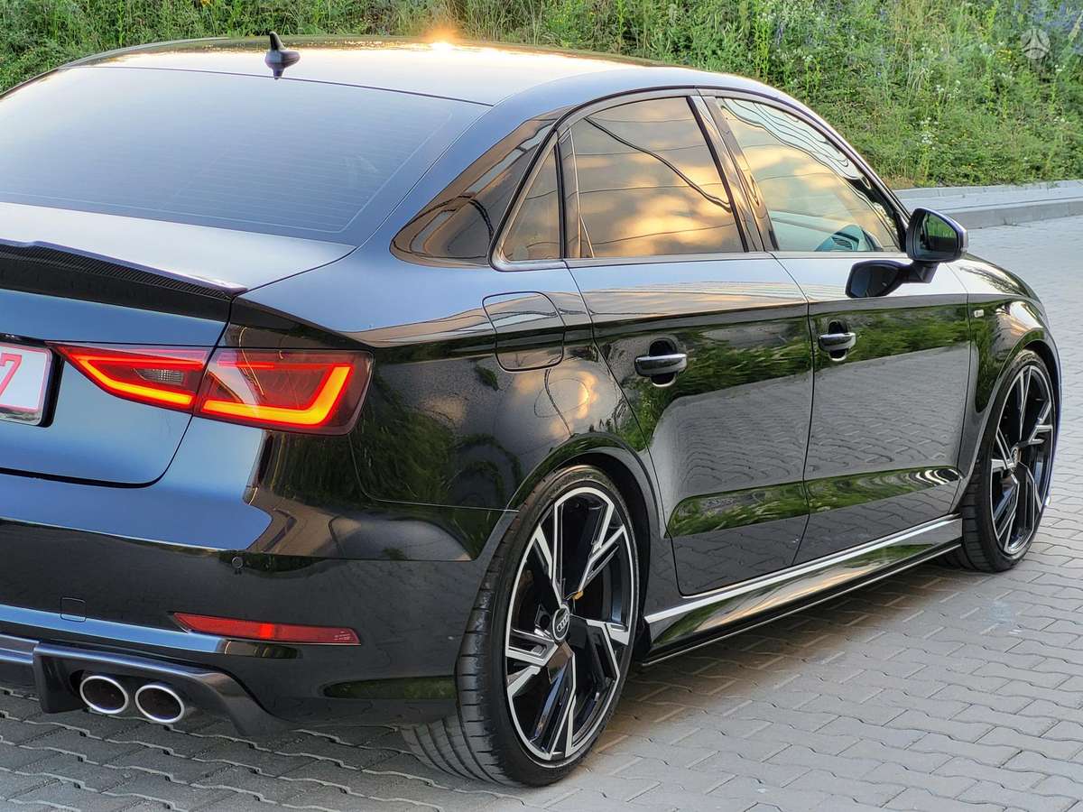 Audi A3, 2.0 l., Седан