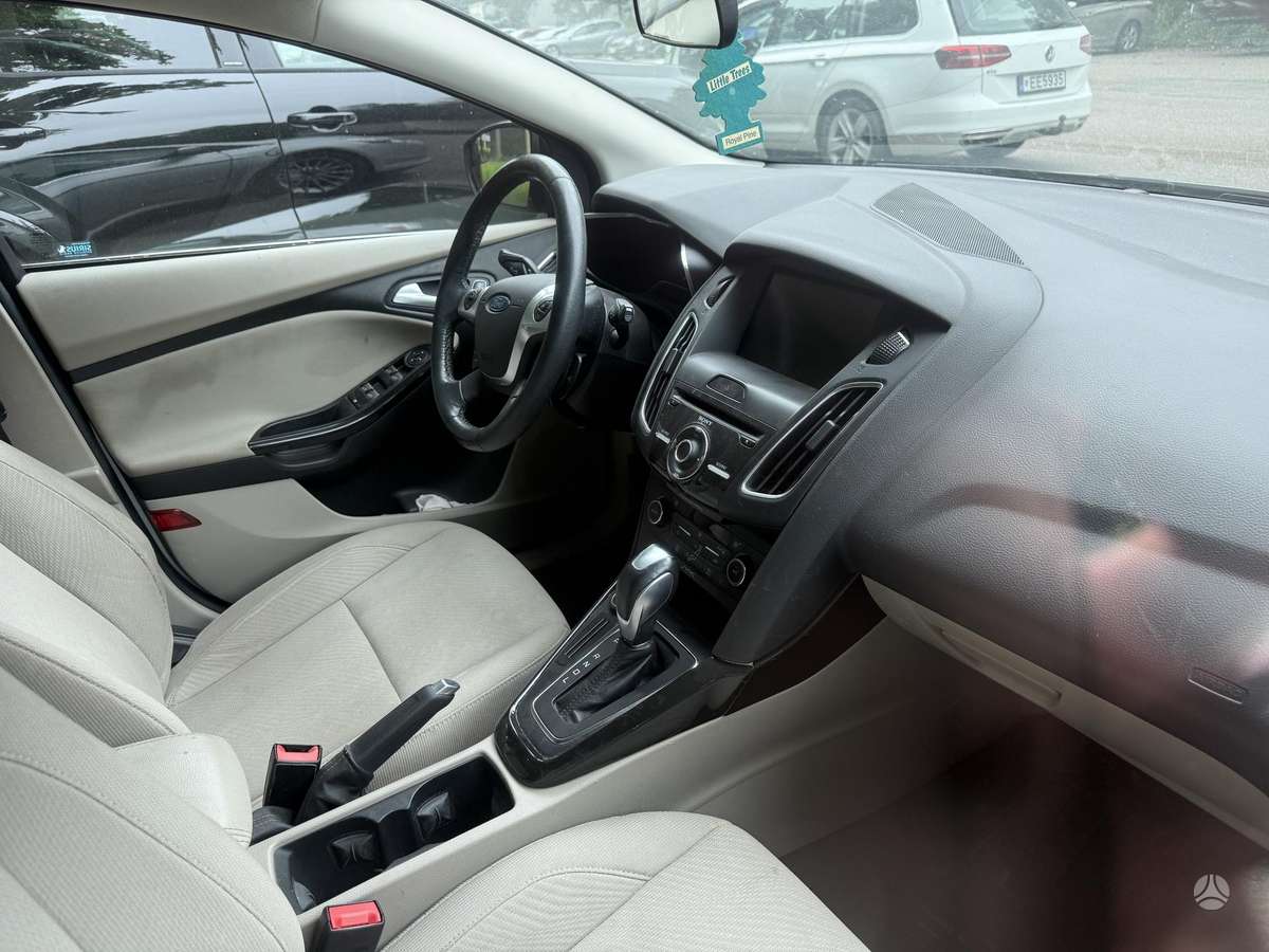 Ford Focus, 23 kWh, hečbekas
