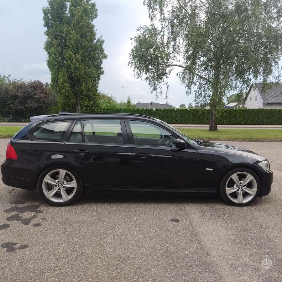 BMW 320, 2.0 l., Универсал