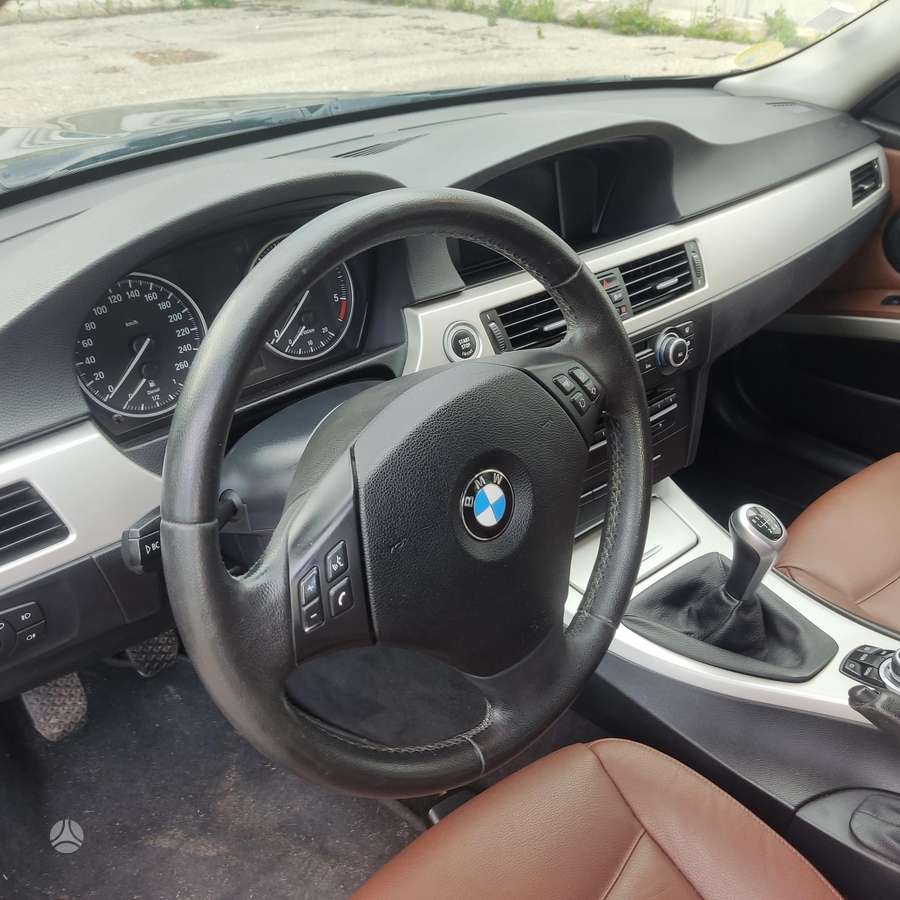 BMW 320, 2.0 l., Универсал
