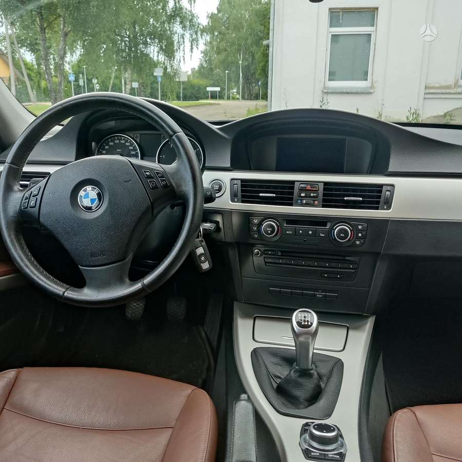 BMW 320, 2.0 l., Универсал