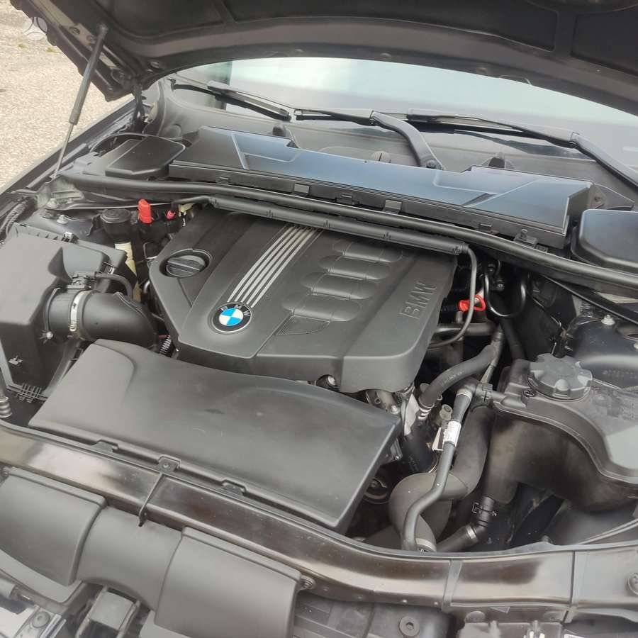 BMW 320, 2.0 l., universalas