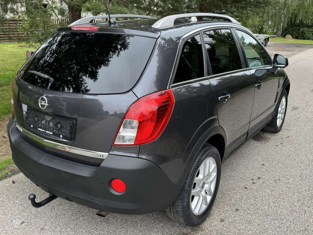 Opel Antara, 2.2 l., mpv / minivan