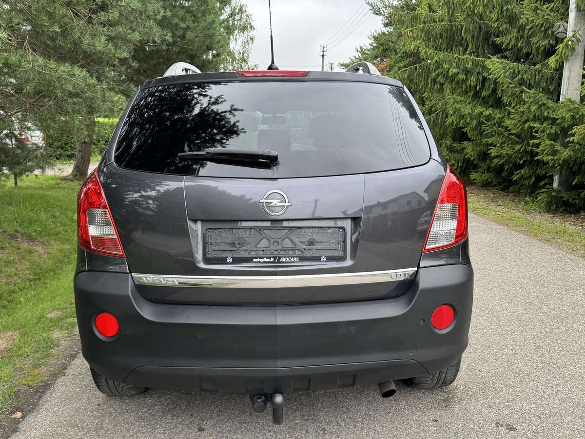 Opel Antara, 2.2 l., Минивэн