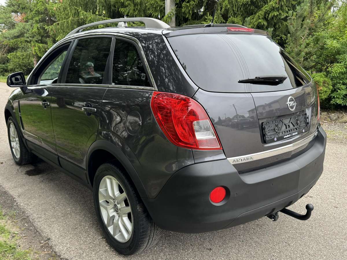 Opel Antara, 2.2 l., mpv / minivan