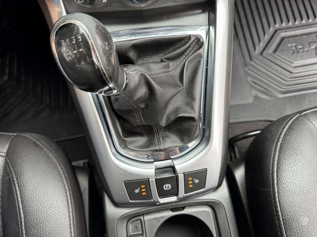 Opel Antara, 2.2 l., Минивэн
