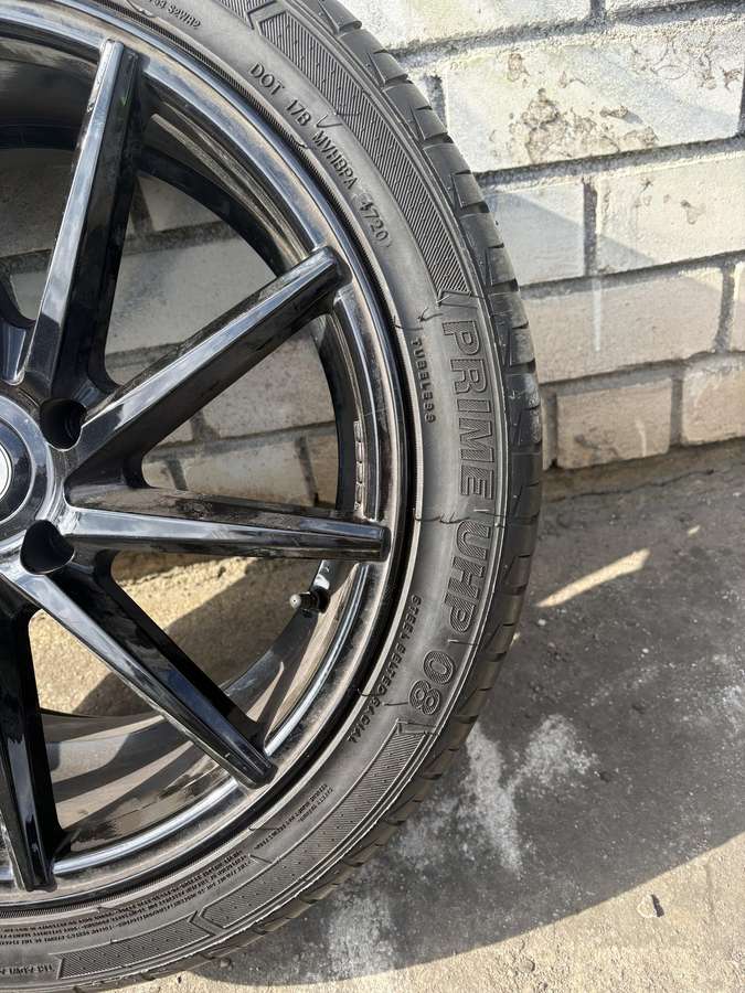 Vossen, vieglmetāla, R18