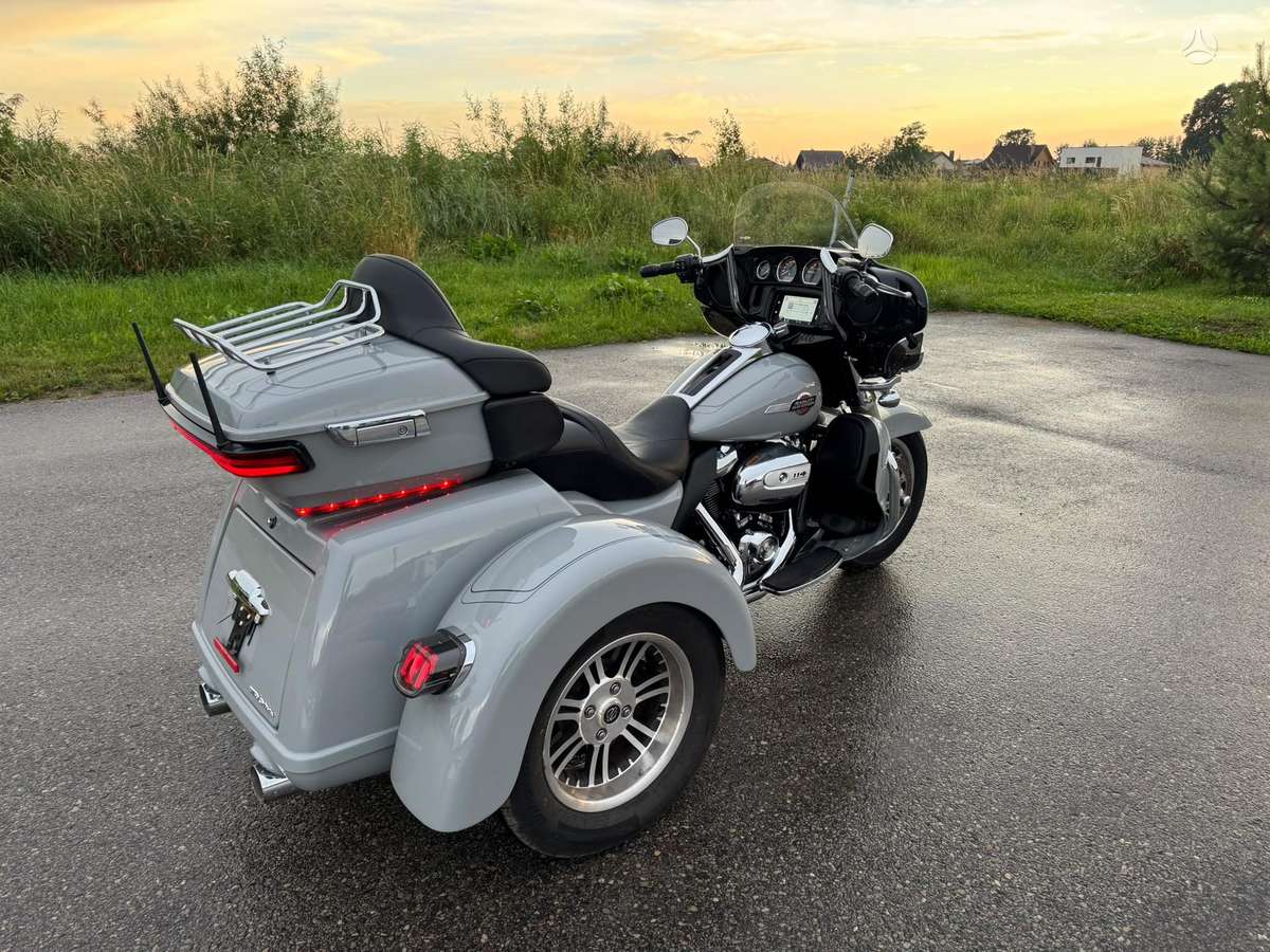 Harley-Davidson Tri Glide Ultra Classic, трициклы