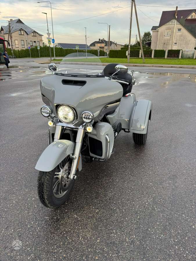 Harley-Davidson Tri Glide Ultra Classic, трициклы