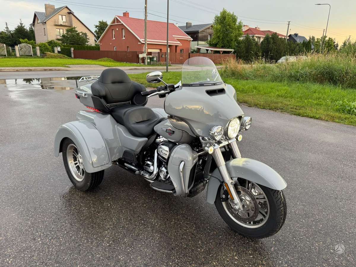 Harley-Davidson Tri Glide Ultra Classic, трициклы