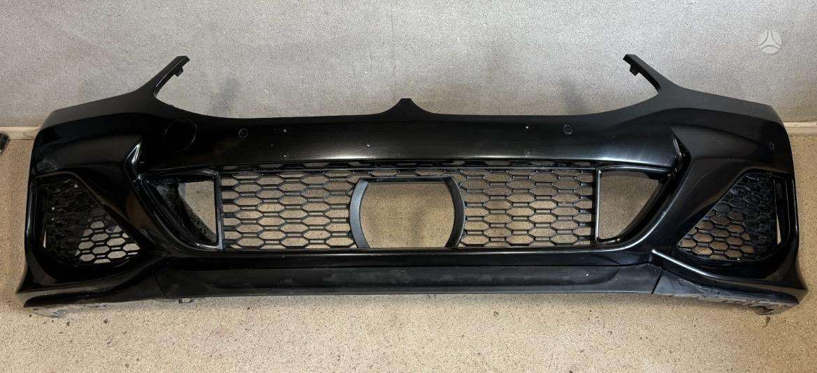 BMW 8 serija Bmw 8 g15 dalys
