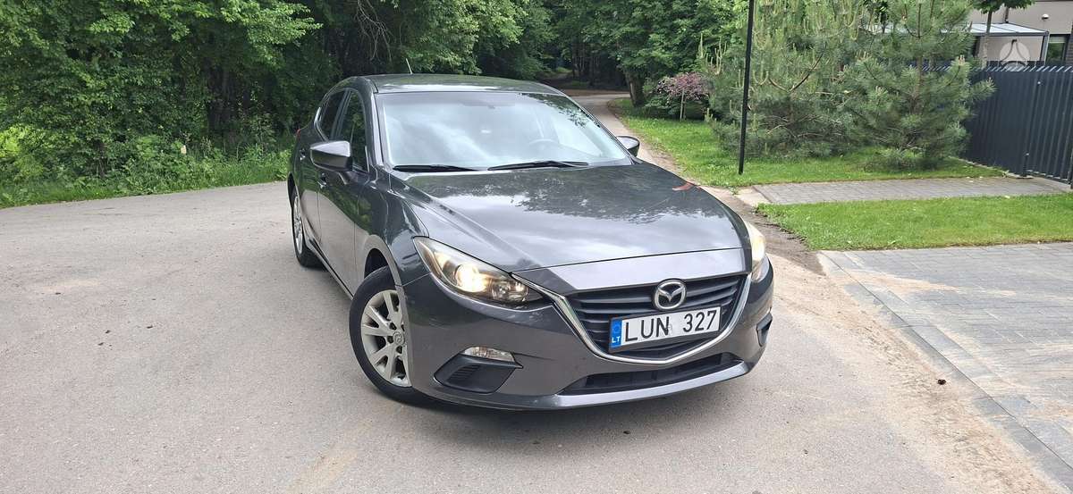 Mazda 3, 2.0 l., Седан