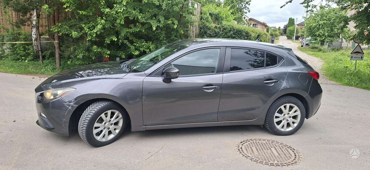 Mazda 3, 2.0 l., Седан