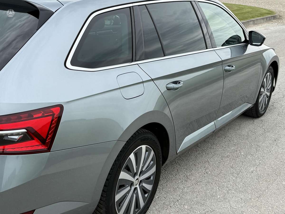 Skoda Superb, 2.0 l., Универсал