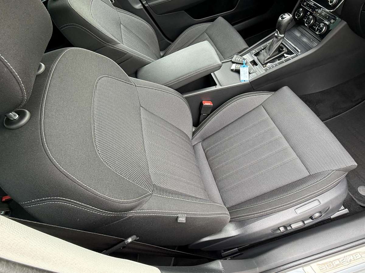 Skoda Superb, 2.0 l., Универсал