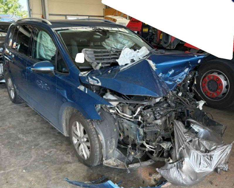 Volkswagen Touran dalimis