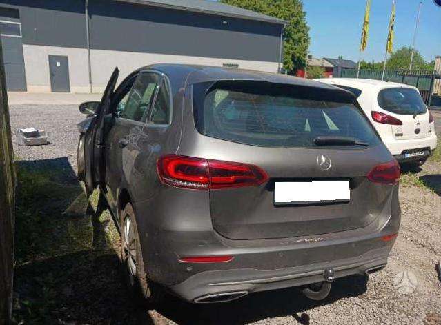 Mercedes-Benz B klasė dalimis