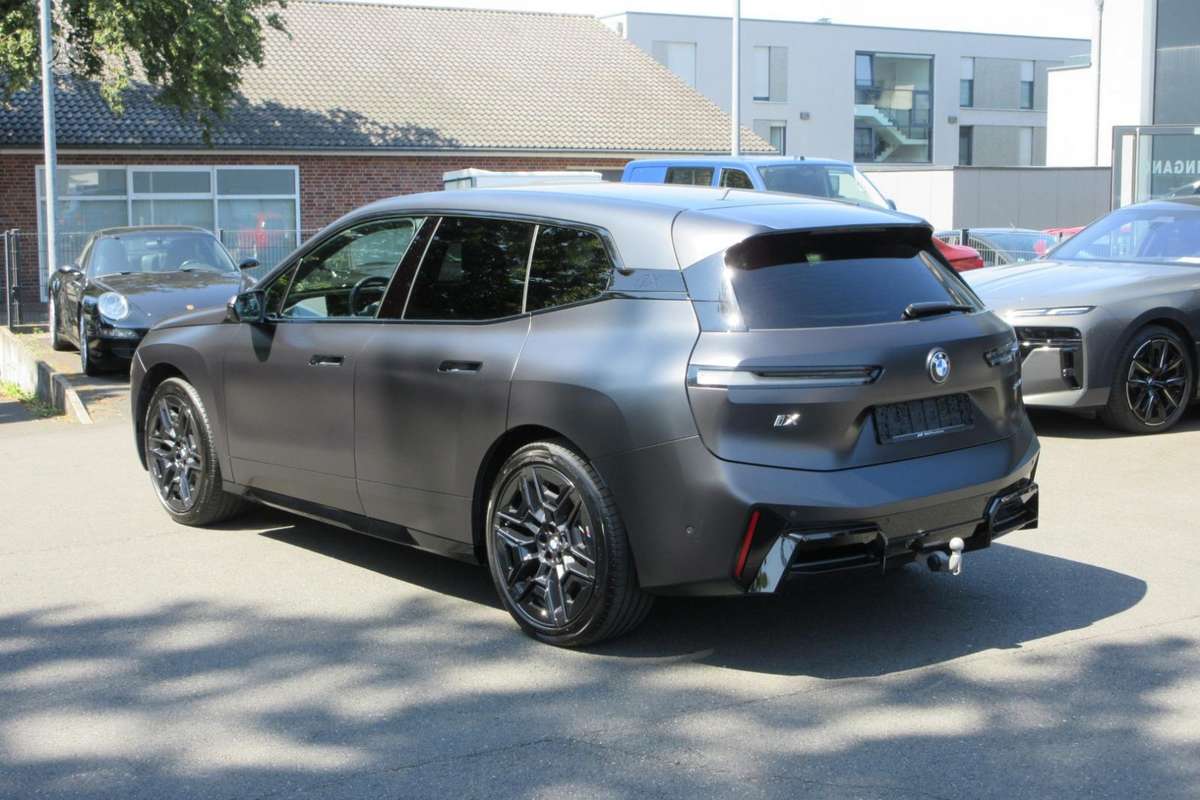 BMW iX, other