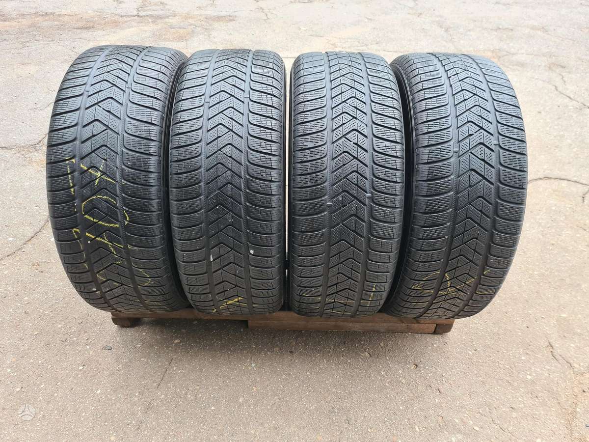 Pirelli SCORPION, winter 255/60 R18