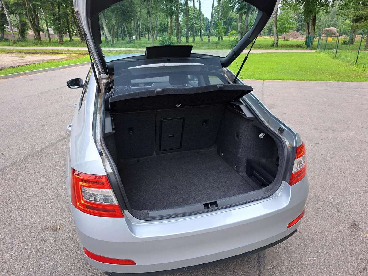 Skoda Octavia, 2.0 l., hatchback