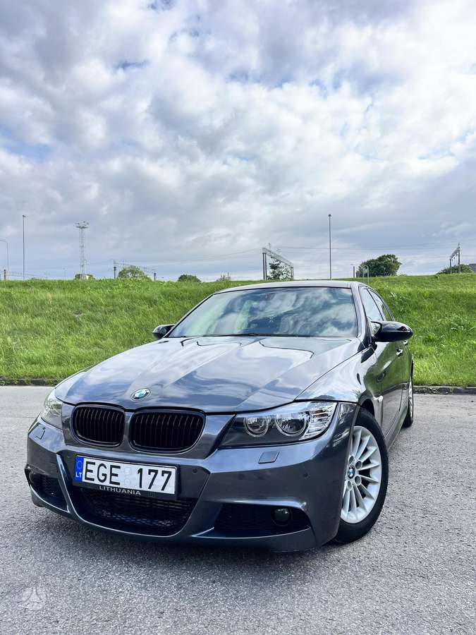 BMW 320, 2.0 l., Седан