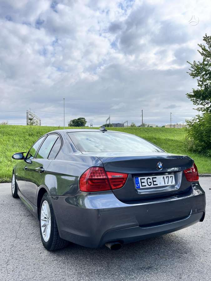 BMW 320, 2.0 l., Седан
