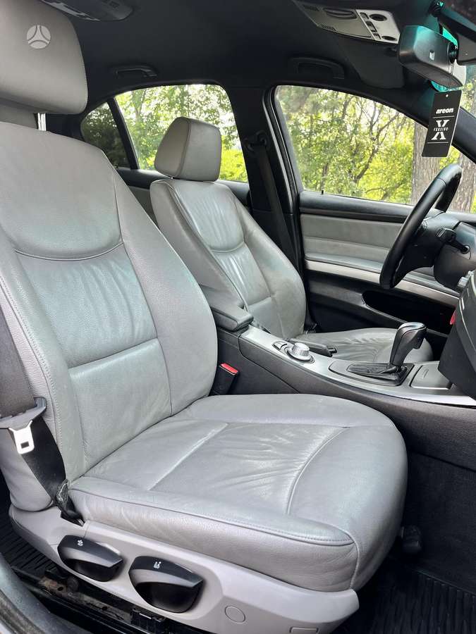 BMW 320, 2.0 l., Седан