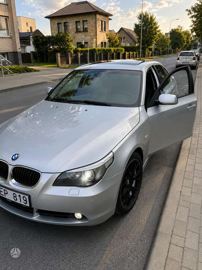 BMW 530, 3.0 l., Седан