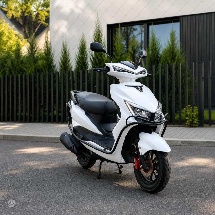 Yamaha Cygnus 49cc, scooters / mopeds