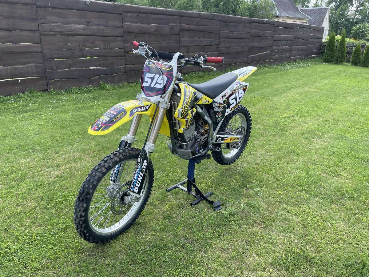 Suzuki RMZ 250cc, motocross
