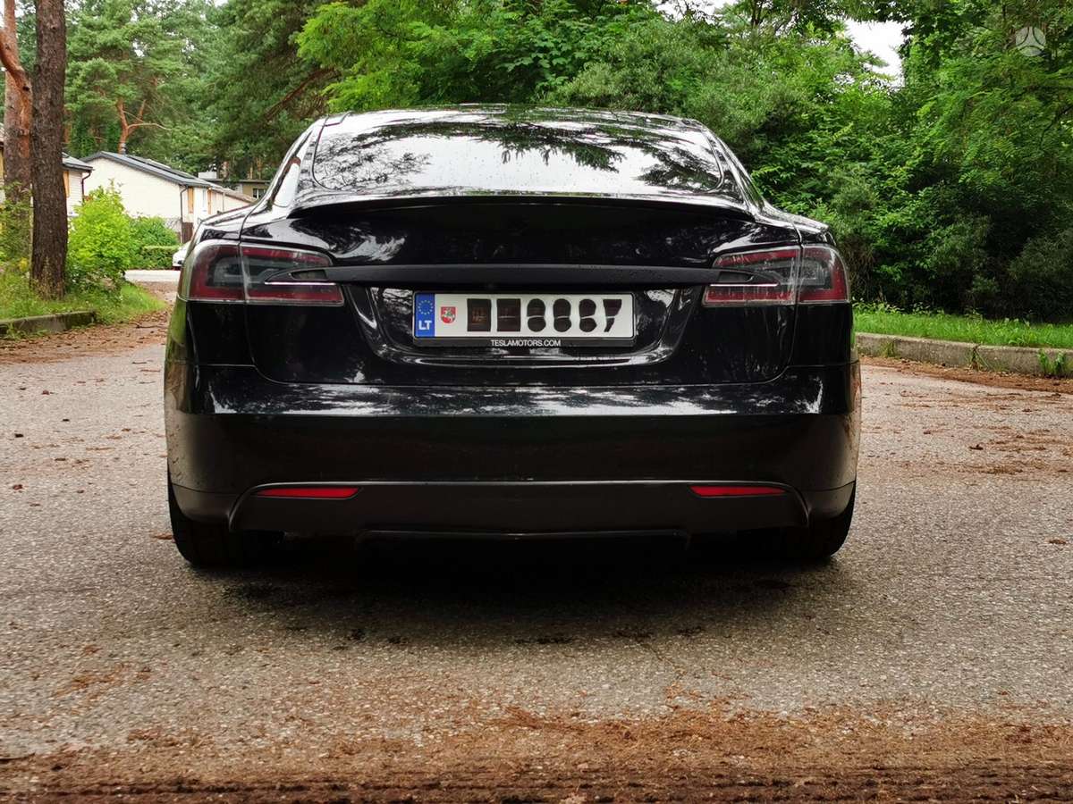Tesla Model S, 85 kWh, hečbekas