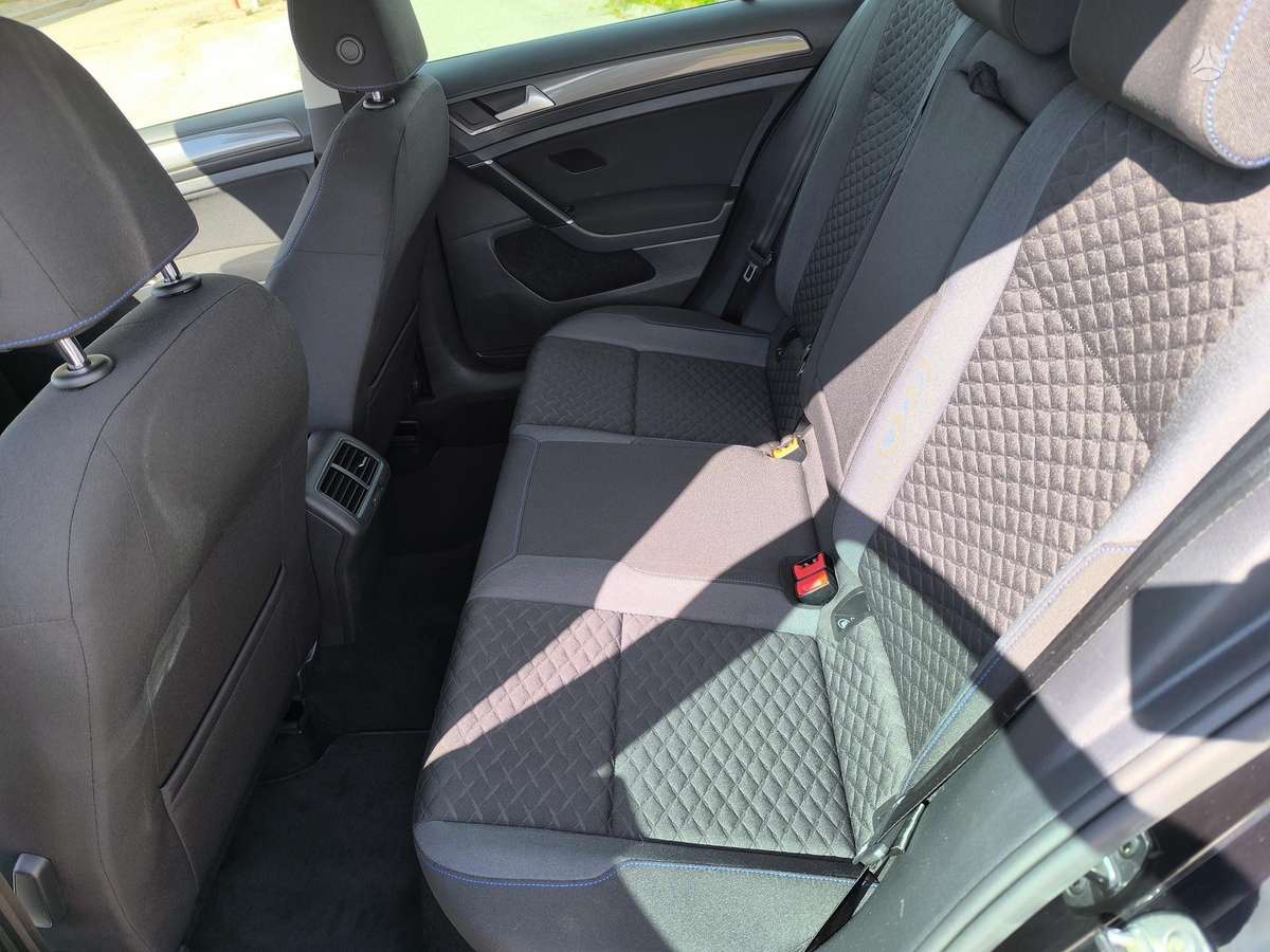 Volkswagen Golf, 2.0 l., Универсал