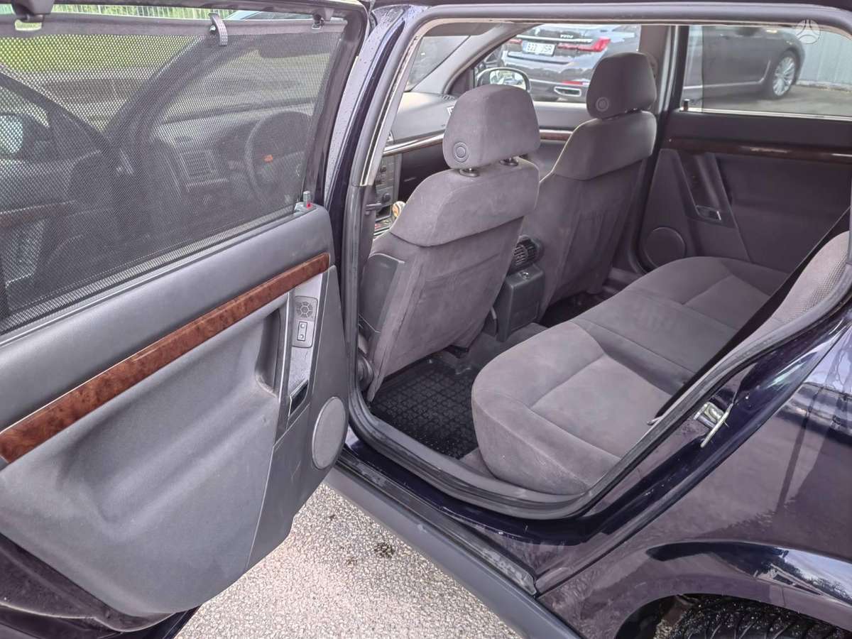 Opel Vectra, 2.2 l., universalas