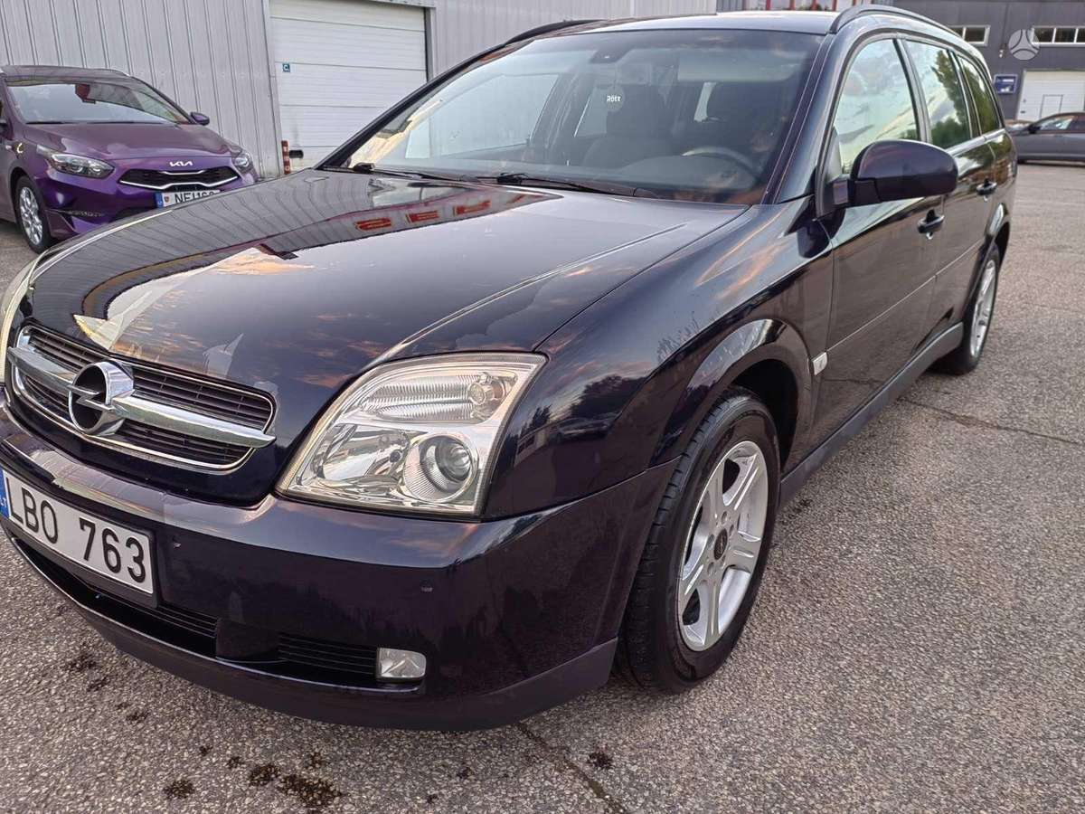 Opel Vectra, 2.2 l., universalas