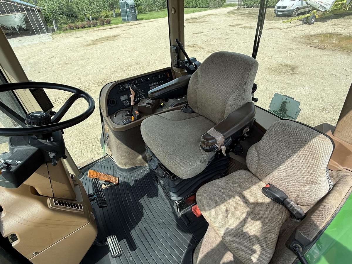 John Deere 7930, tractors