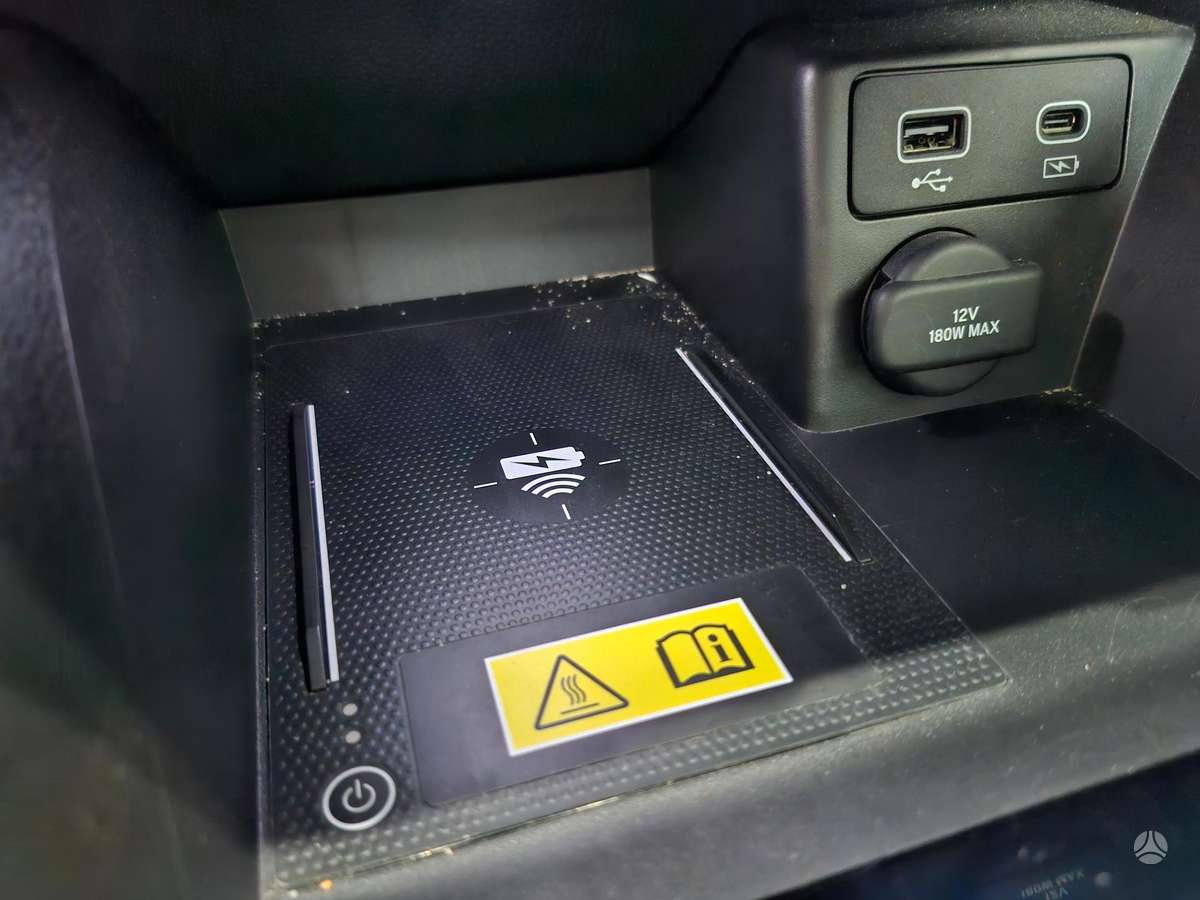 Honda e:Ny1, Минивэн