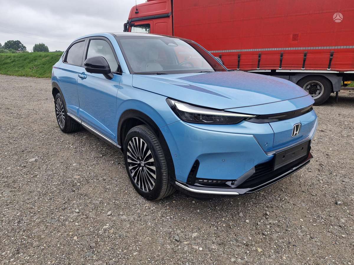 Honda e:Ny1, Минивэн