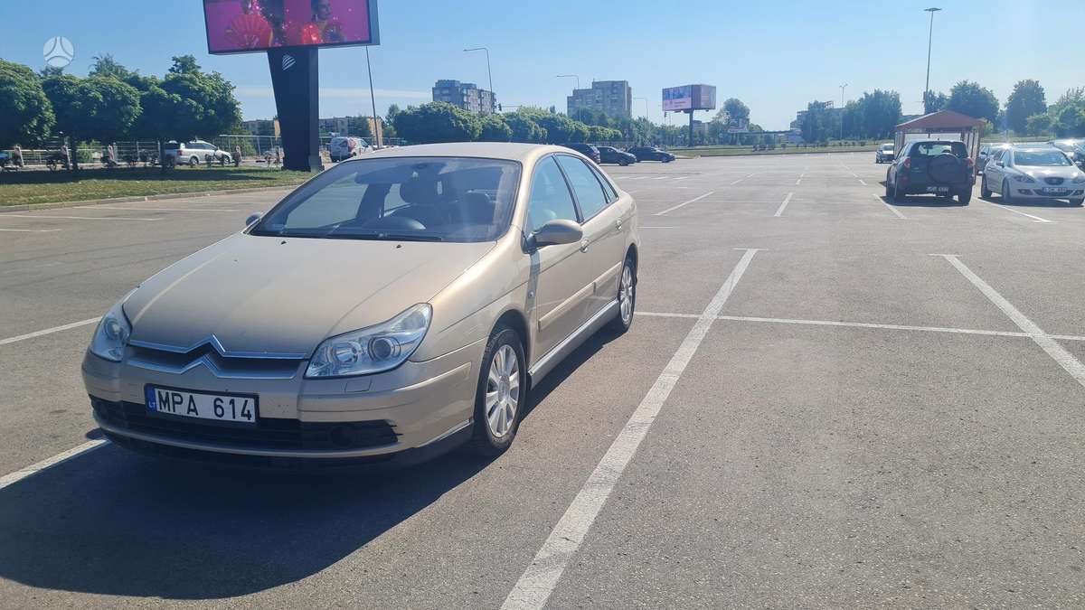 Citroen C5, 2.0 l., Седан