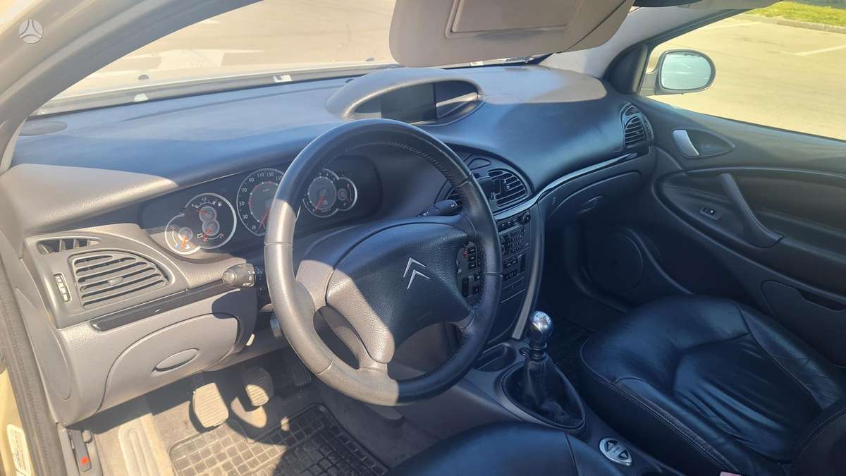 Citroen C5, 2.0 l., Седан