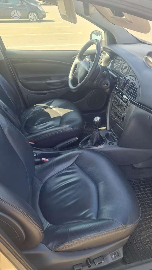 Citroen C5, 2.0 l., Седан